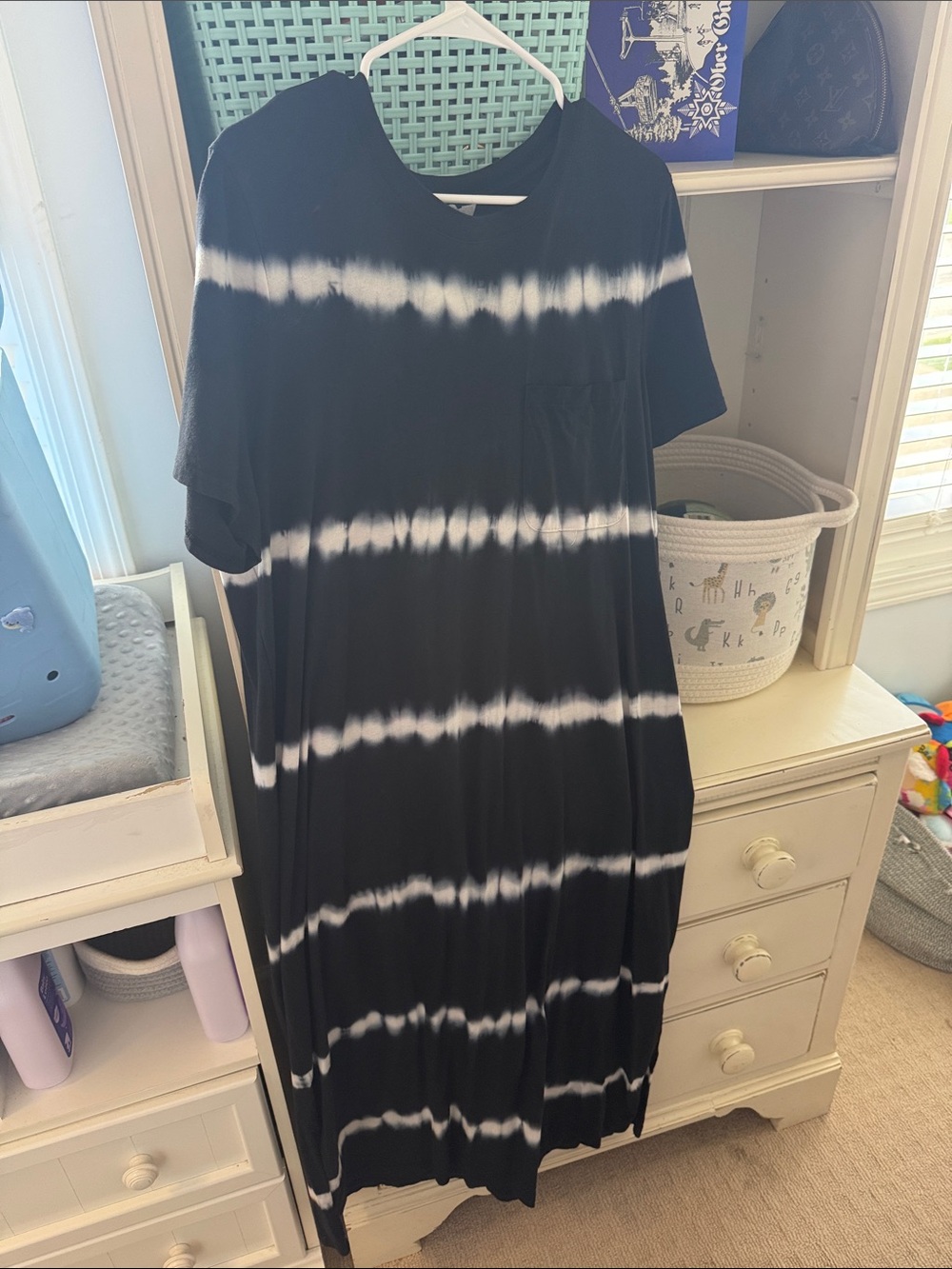 Time and Tru Black and White Tie-Dye Maxi Dress